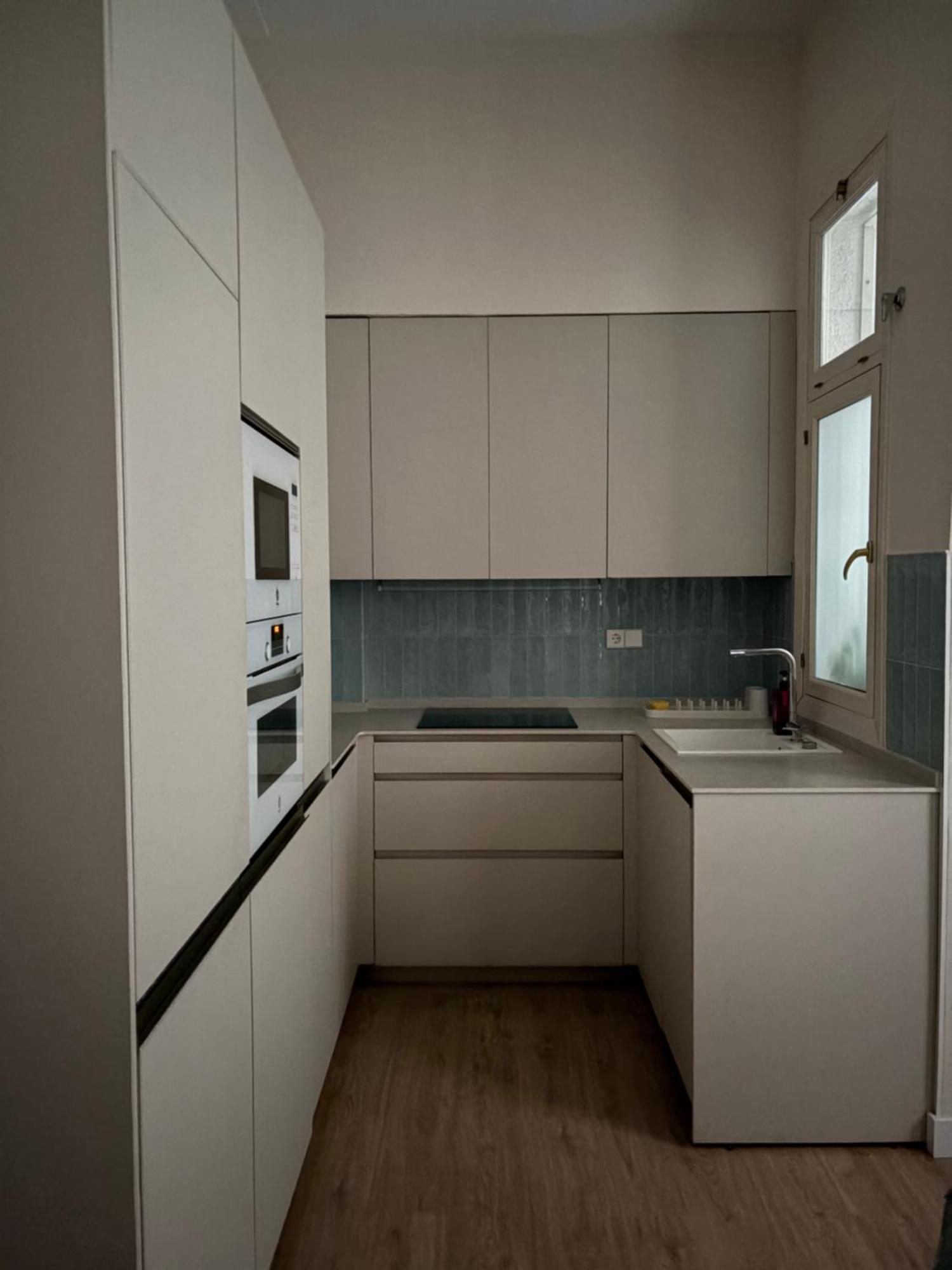 Apartamento Premium En Plaza Mina Minimalismo Y Confort A Pasos Del Mar Cadix Extérieur photo