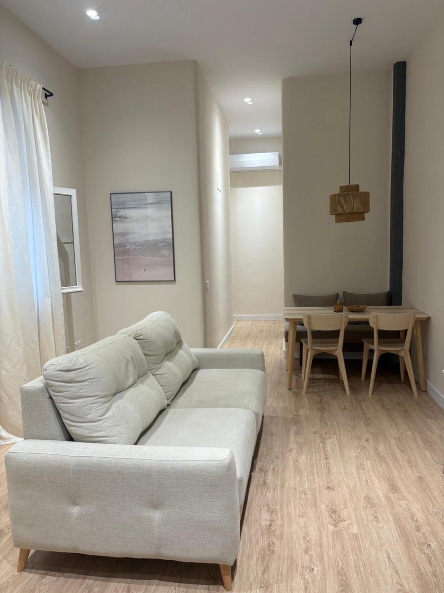 Apartamento Premium En Plaza Mina Minimalismo Y Confort A Pasos Del Mar Cadix Extérieur photo